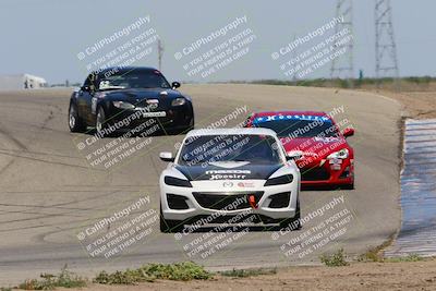 media/Apr-30-2022-CalClub SCCA (Sat) [[98b58ad398]]/Group 2/Race (Grapevine)/